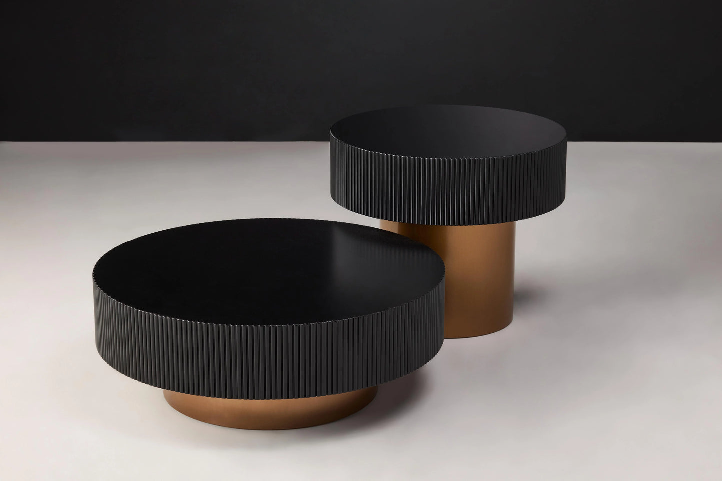 Hawck black two circles coffee table front view with sleek design