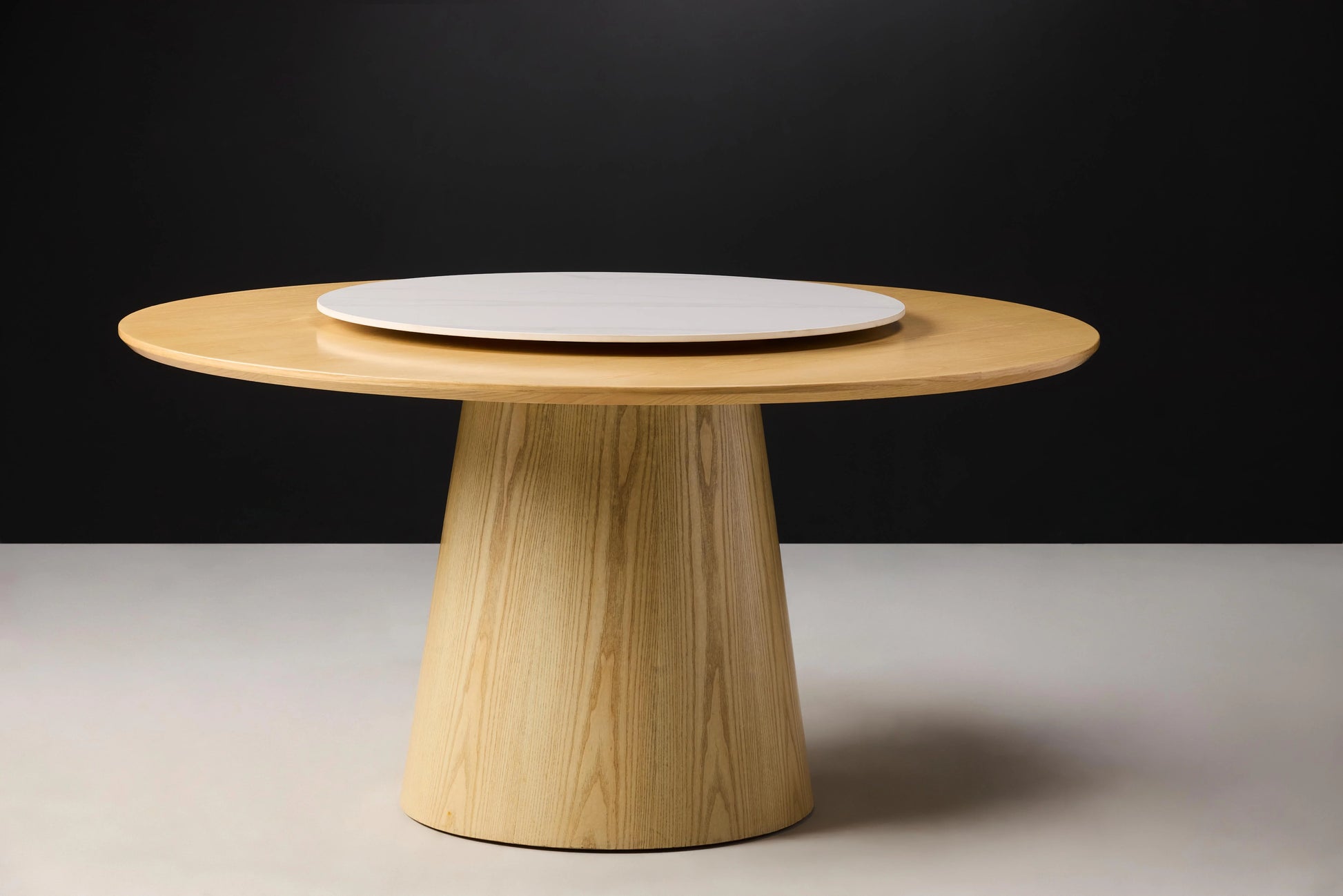 Hedda Light Wood Round Dining Table Detail Design