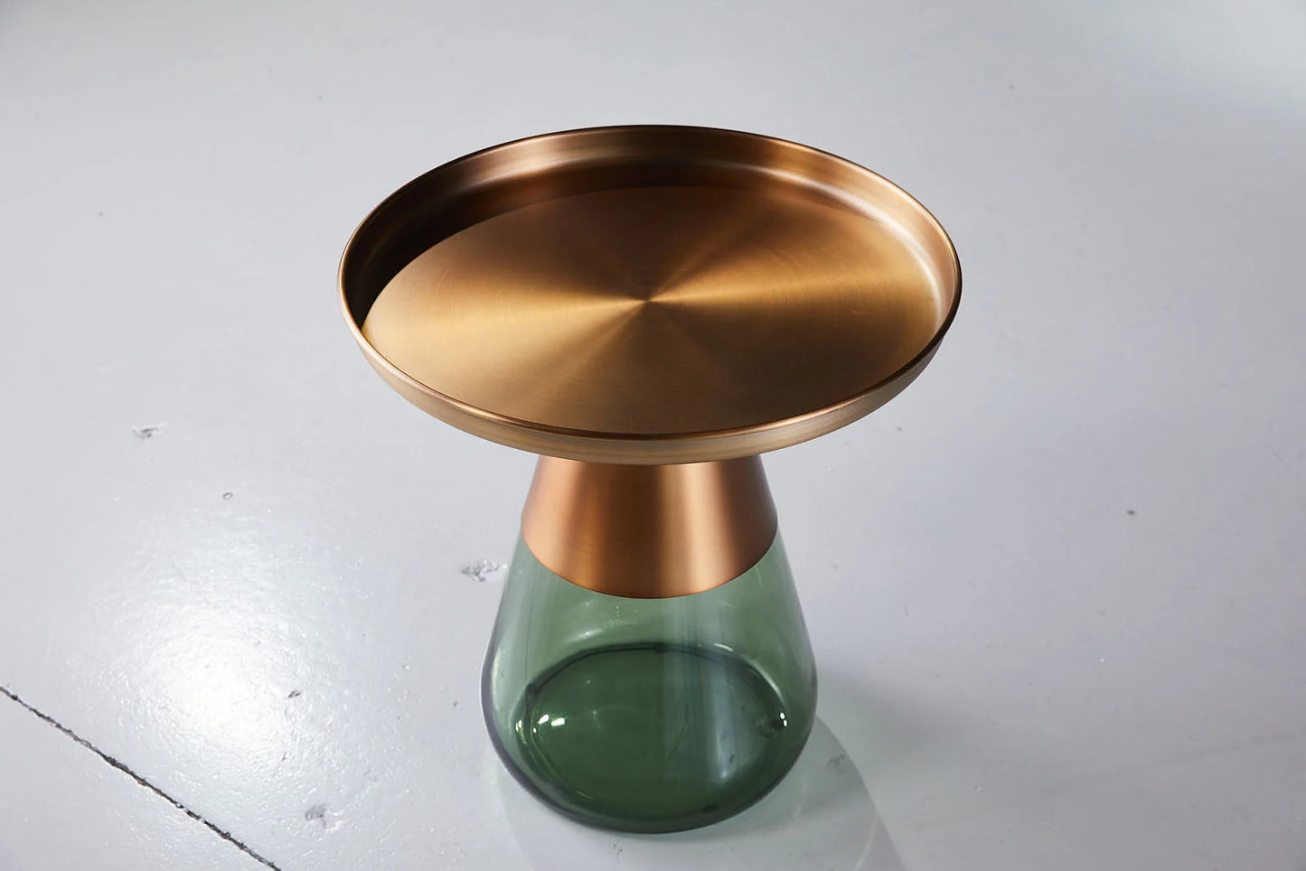 Iron Tray Side Table - Smooth Surface