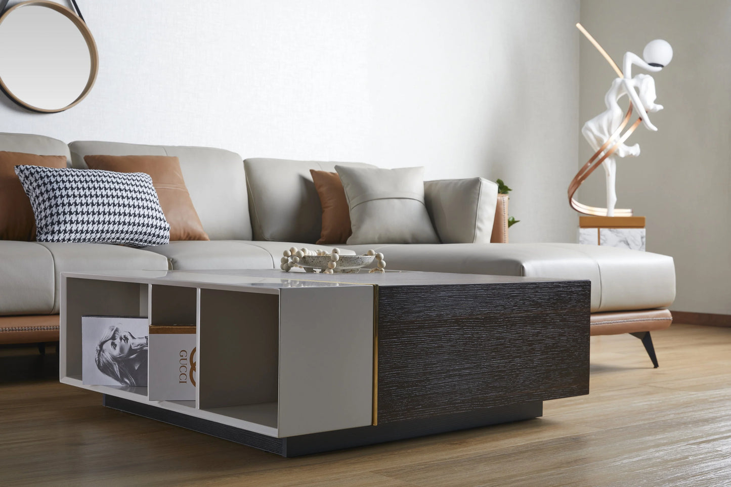 Robert 3 Seater Sofa With Pillows on Top