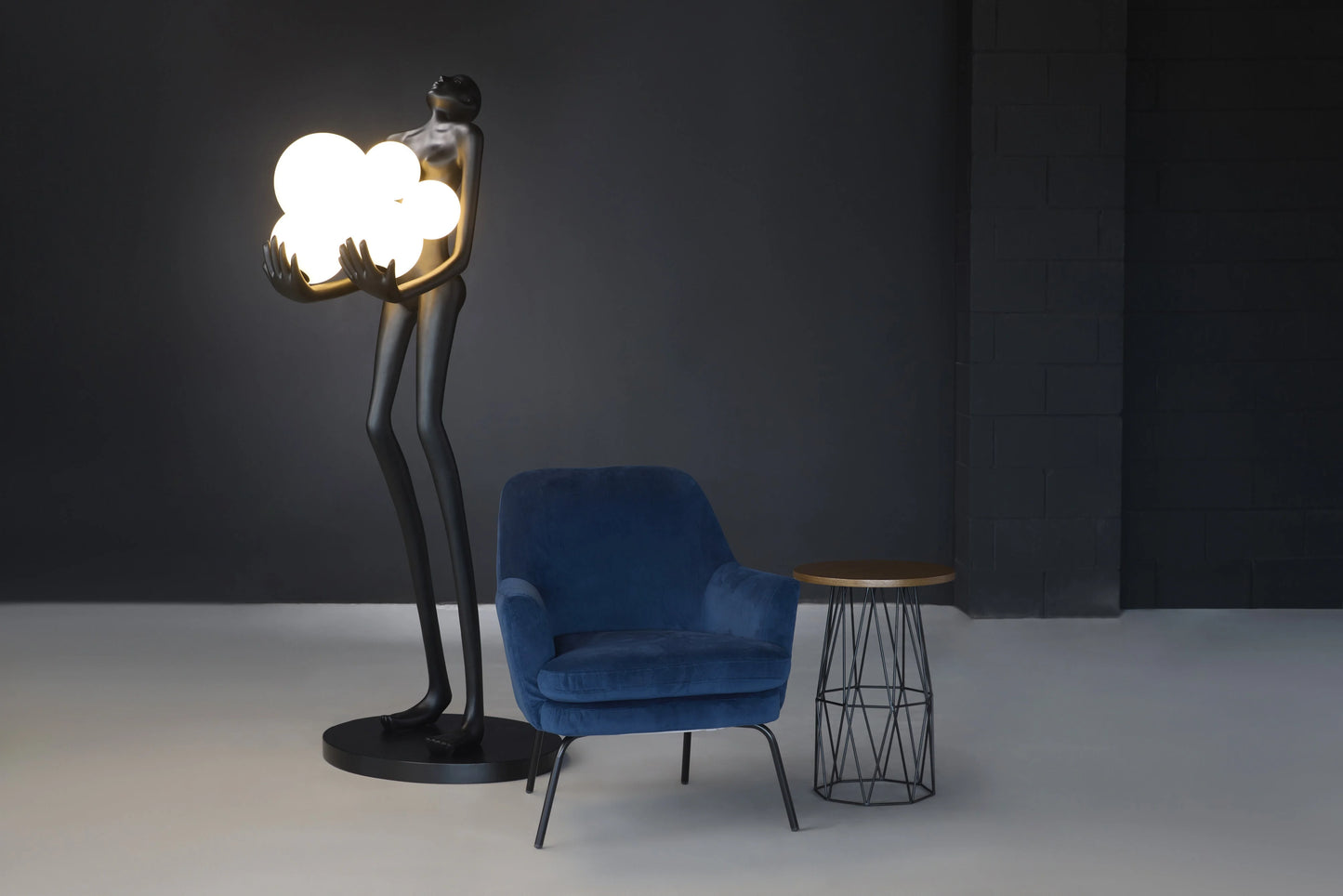 Stylish Lucian Lounge Chair - Room Decoration