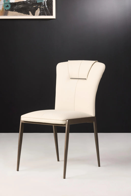 Stylish Luz Chair Display - White