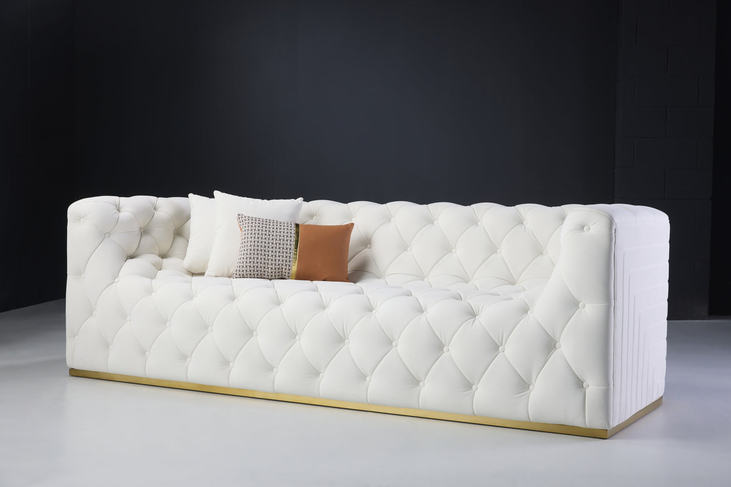 Ava white or green chesterfield 3 seater sofa