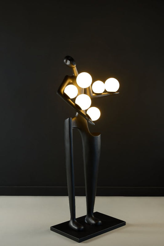 Artistic Figurine Floor Lamp – Modern Sculptural Lighting L700*W550*H1800mm