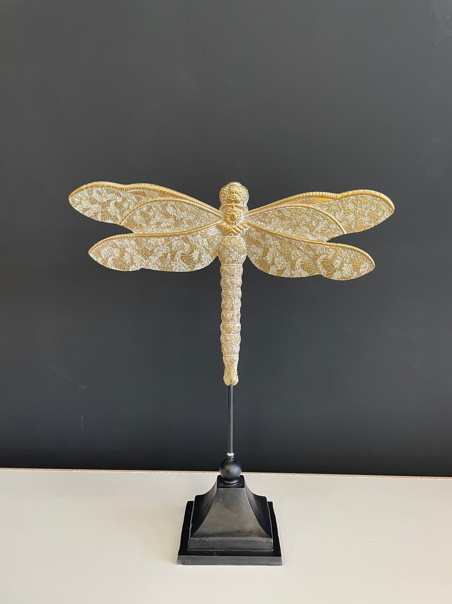 OS11 dragonfly statue