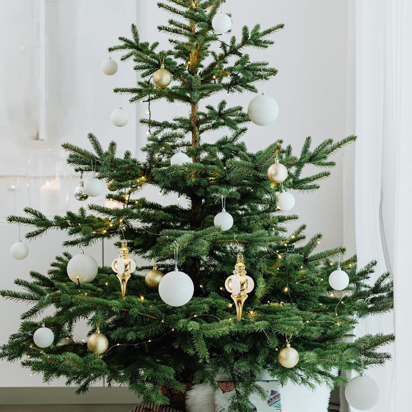 4Pcs Shatterproof Christmas Ornament Plastic Christmas Ball Drop Tree Pendant Hanging Decoration Holiday Trees Decor Golden