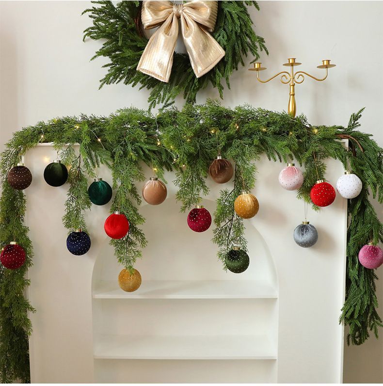 Velvet Fabric Wrapped Christmas Bauble Set, Red Green White Mix Xmas Tree Hanging Decor, 6cm