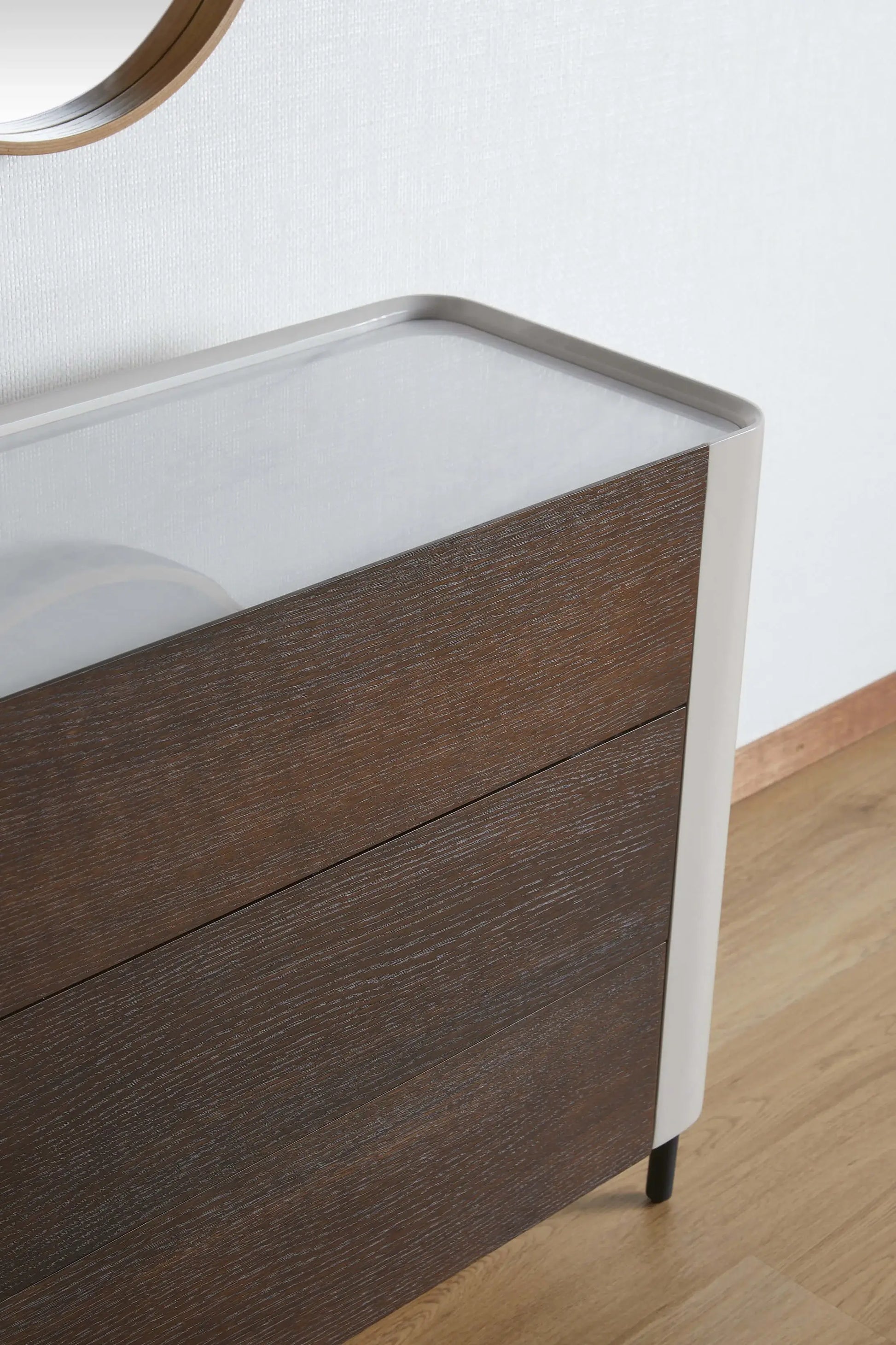 Closeup on Maple Dining Side Table Sufrace