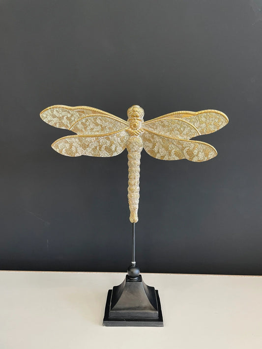 Os11 Dragonfly Statue - Gold